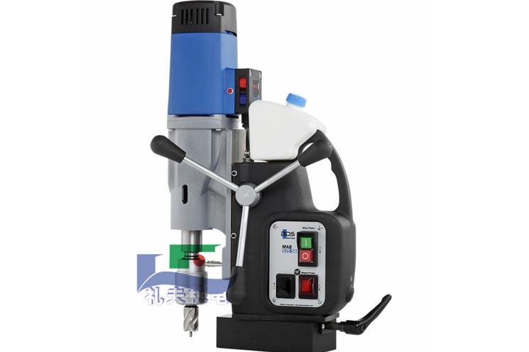 MAB 525 SB  D